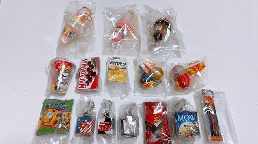 Amazon.co.jp: お菓子キーホルダー : おもちゃ